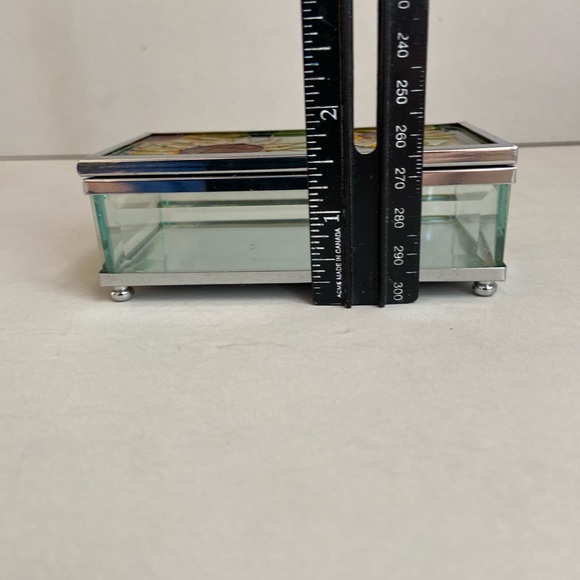 Glass and Mirror Sunflower Trinket Box - Picture 12 of 12